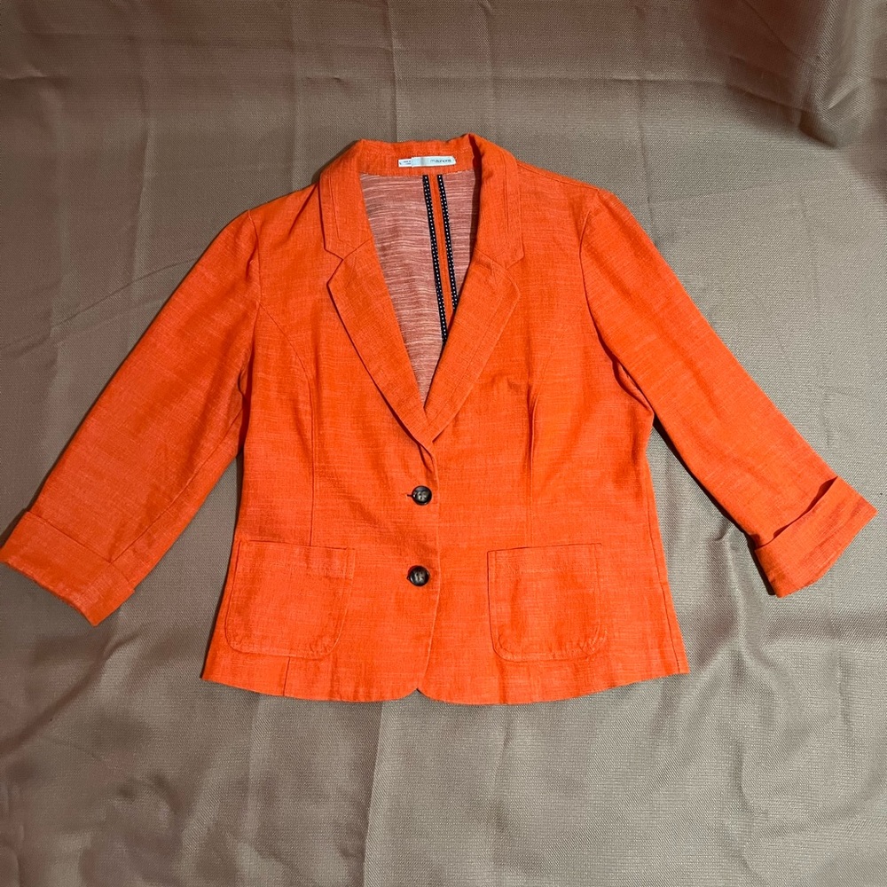 Maurices pumpkin orange blazer size large
